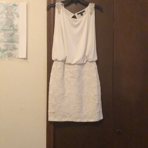 Slim fit dress - Picture 1 of 2